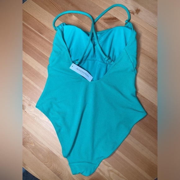 🏷️ NWT Accessorize London One Piece Swimsuit - Picture 3 of 8